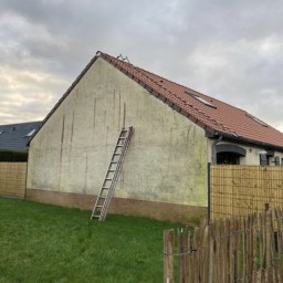 couvreurs-charpentiers-chartres-nettoyage-demoussage-toiture-et-de-facade